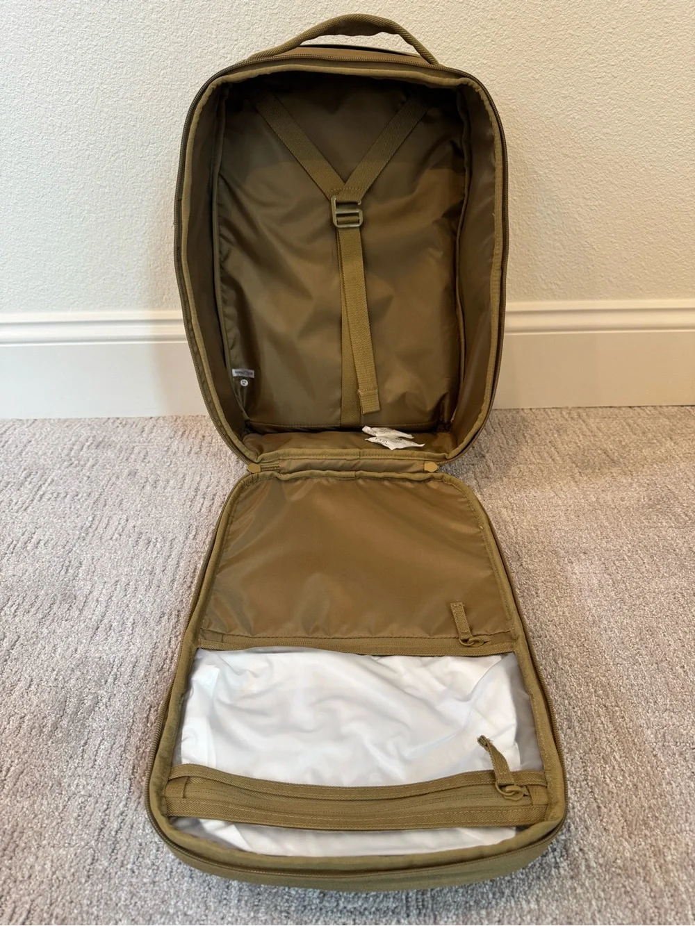 Beis The Pro Travel Backpack